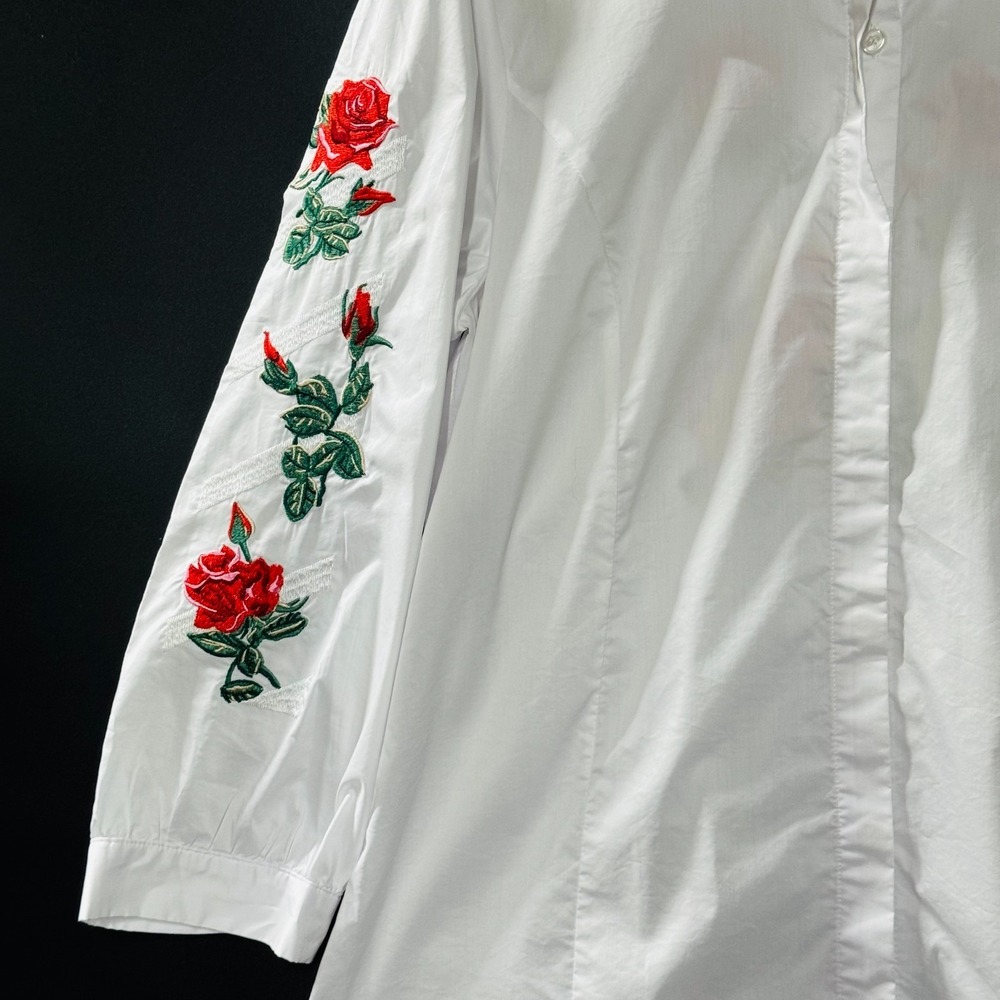 A.Z.I New York Women's Top L White Embroidered Floral Button Up Blouse - Picture 4 of 12